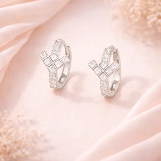 The Arrowlight Diamond Hoops Earrings - 925 Silver