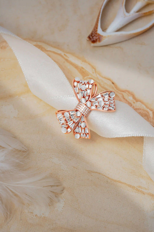 Charmed Knot Ring - 925 Silver