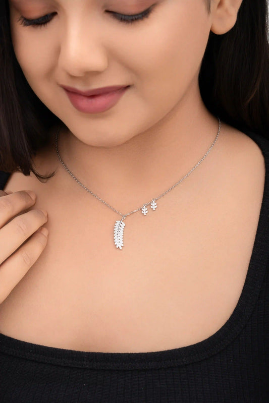 Enchanted Leaf & Pearl Necklace - 925 Silver