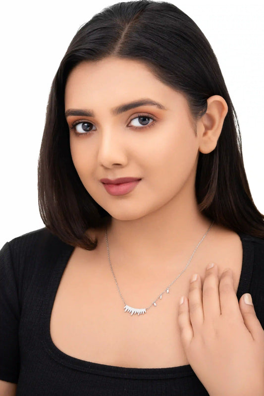 Frosted Radiance Spike Necklace – 925 Silver