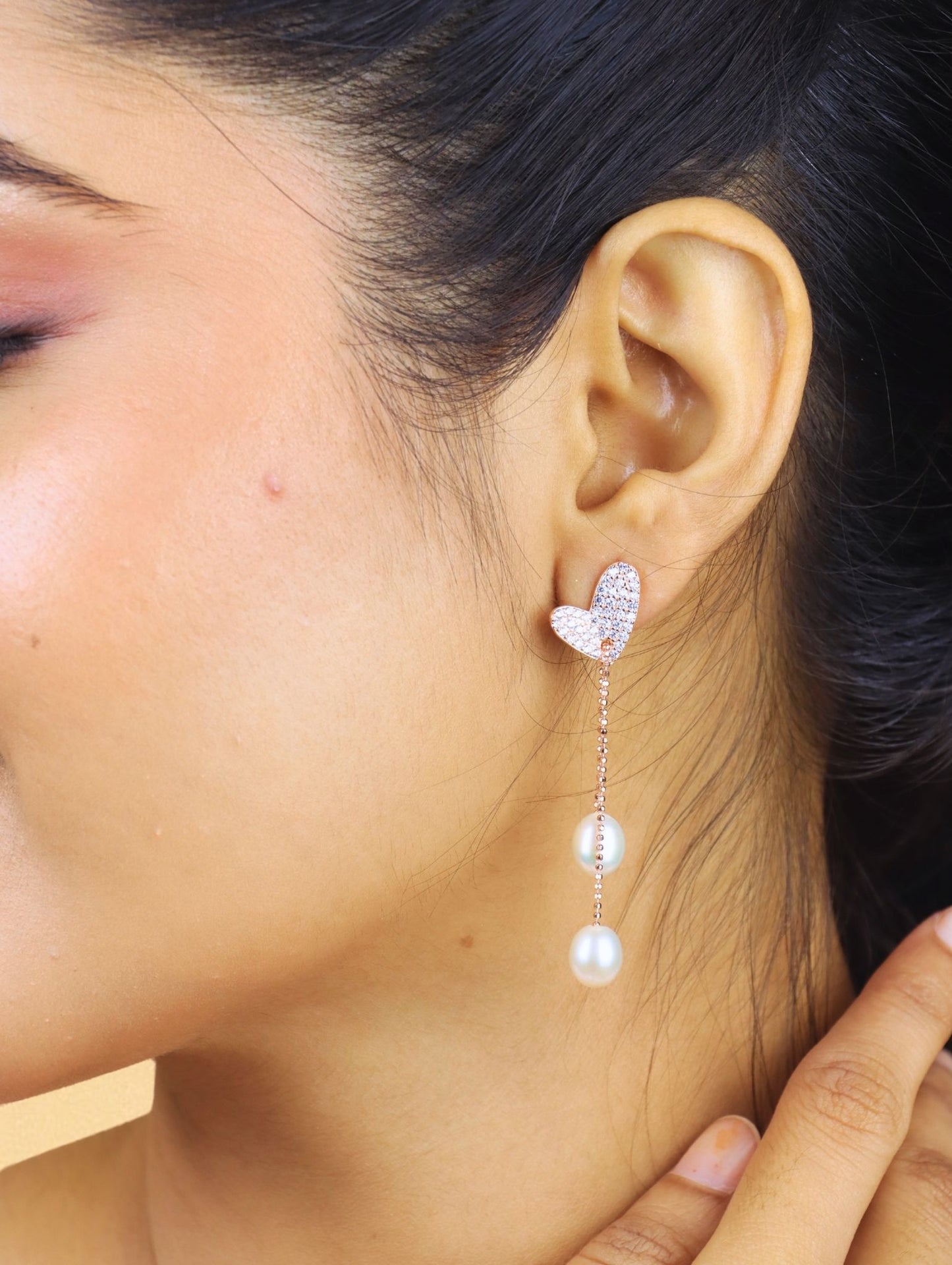 Heart Pearl Dangler - 925 Silver