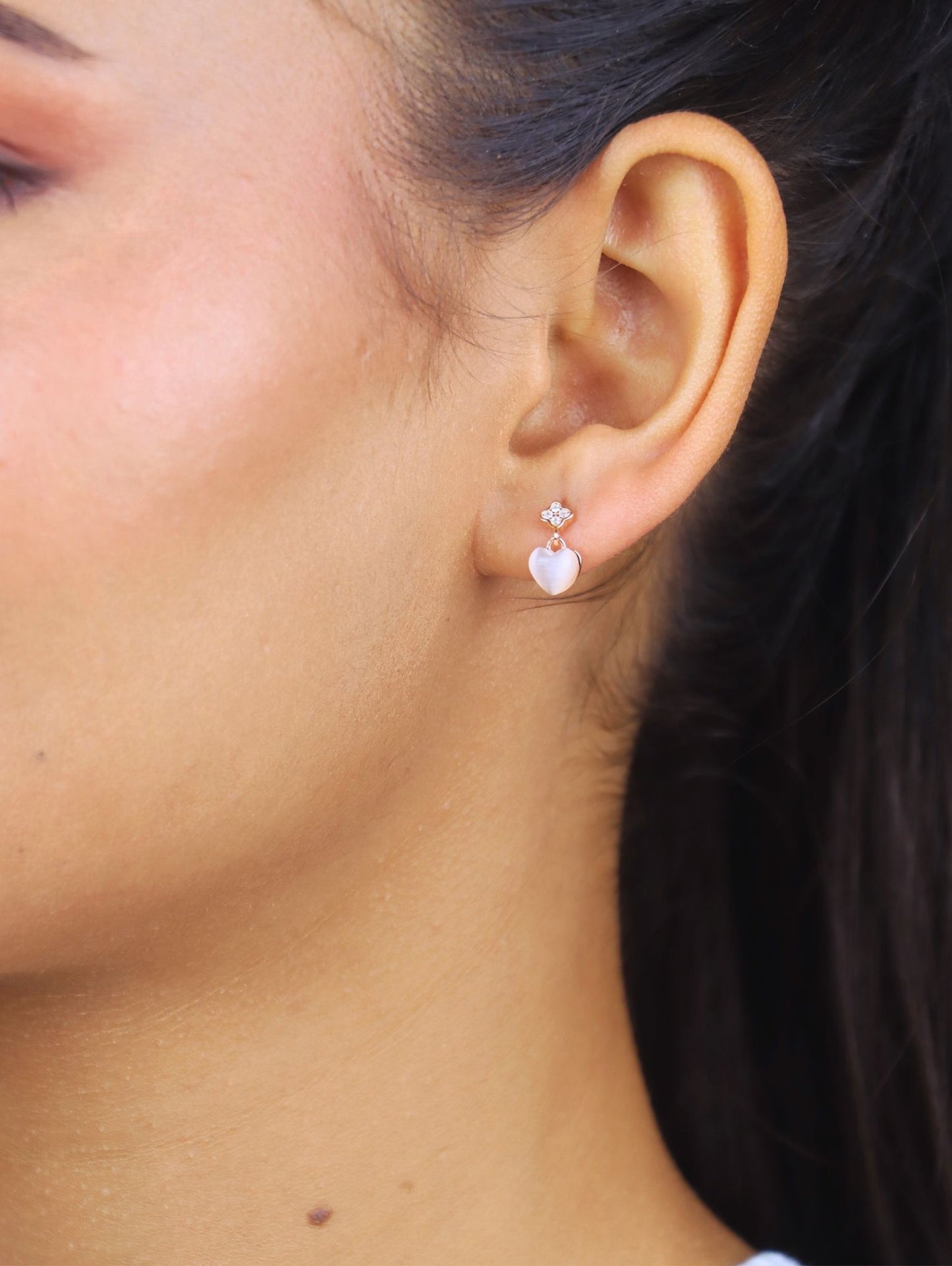 The Blush Bloom Heart Earrings - 925 Silver