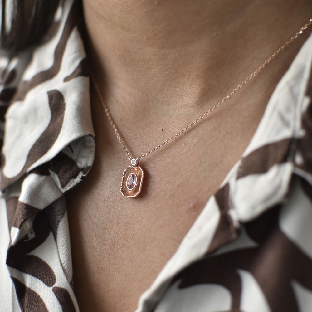 Elegant Oval Charm Necklace - 925 Silver