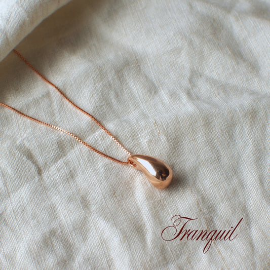 Rose Dewdrop Necklace