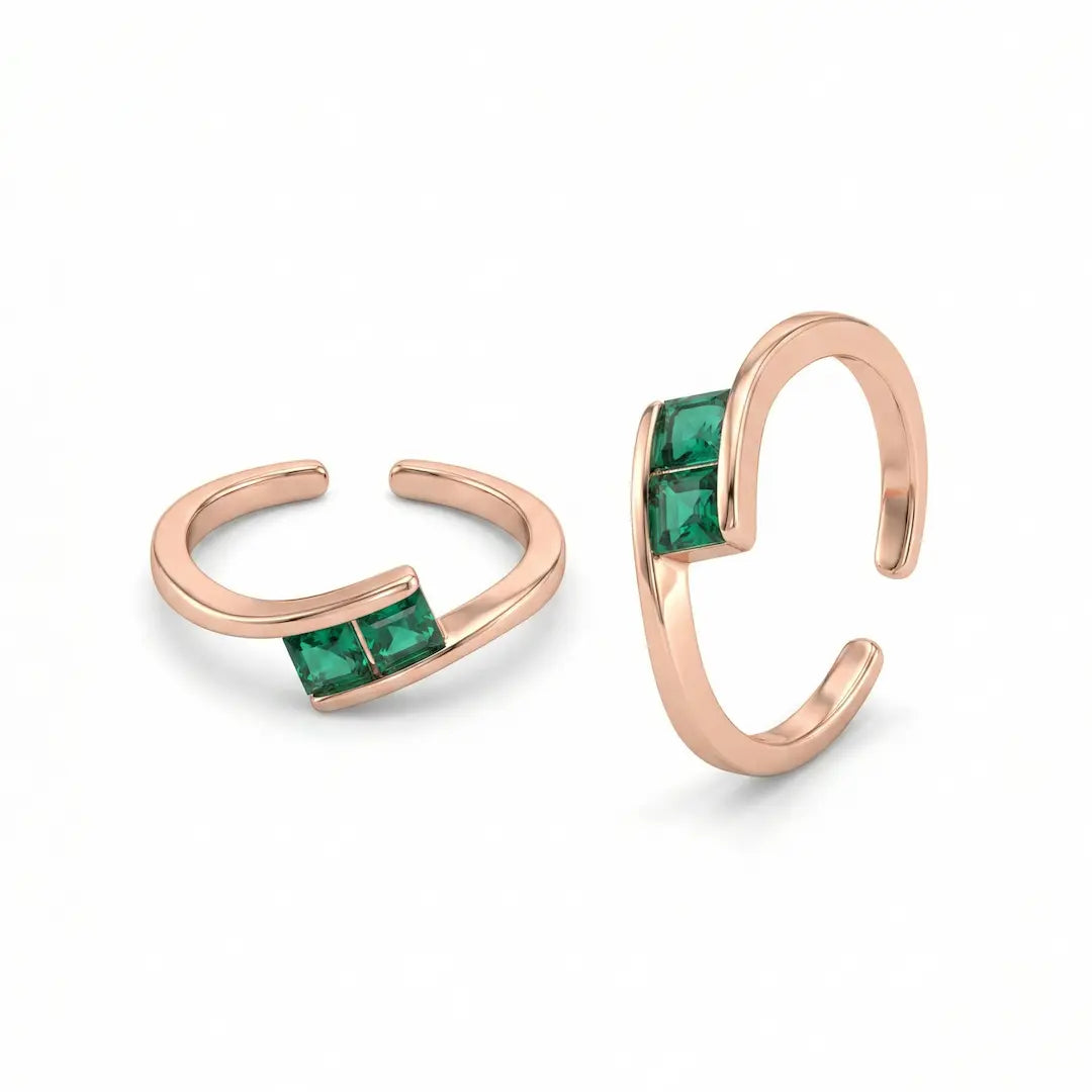 Emerald Curve 925 Silver Adjustable Toe Ring