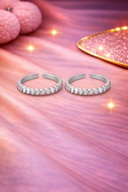 Silver 92.5 Textured Wave Adjustable Toe Ring