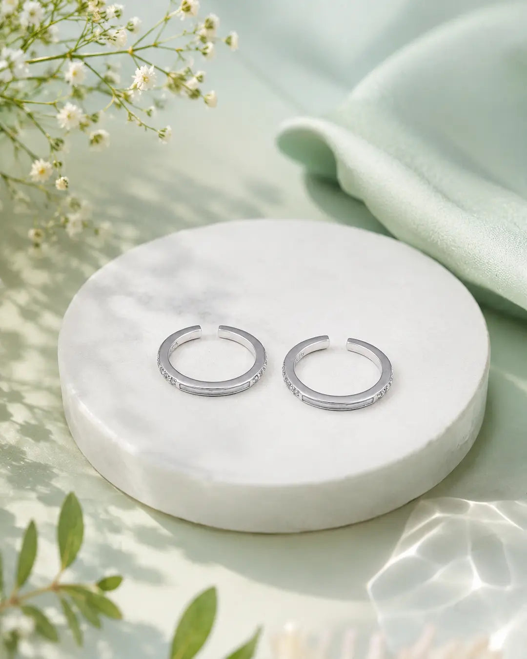Lunelle Toe Ring