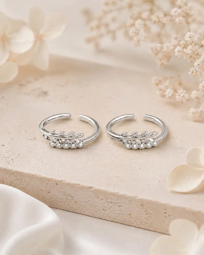 White Blossom CZ 925 Sterling Silver Toe Ring (Pair)
