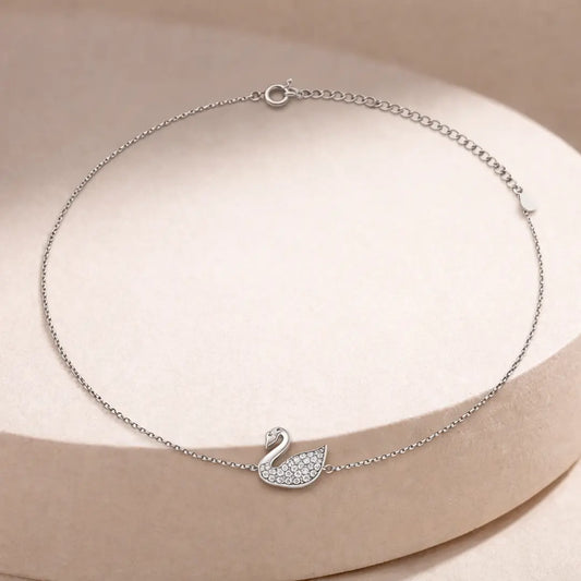 Majestic 925 Silver Radiant Swan Adjustable Link Bracelet